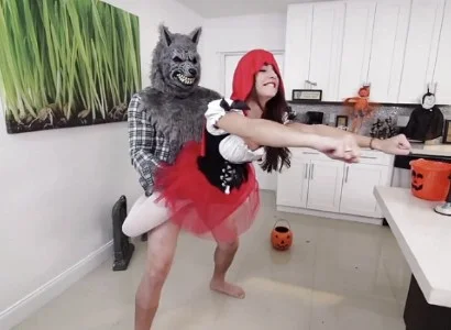 Cô bé chịch nhau không ngại ai