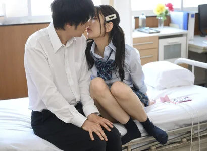 Cậu học trò yếu đuối bị địt bởi khoa khôi giữa lớp